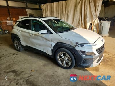 Czwarte zdjęcie samochodu z boku: 2023 HYUNDAI KONA SEL VIN:KM8K3CAB1PU033198 - miniatura