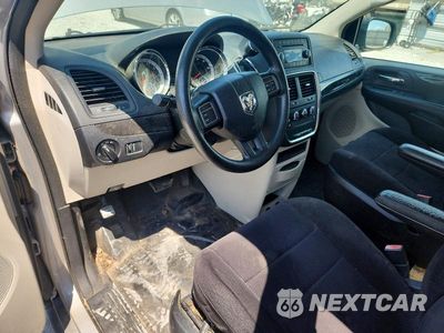 Zdjęcie 8 z 13 samochodu: 2014 RAM TRADESMAN VIN:2C4JRGAG6ER175106 - miniatura