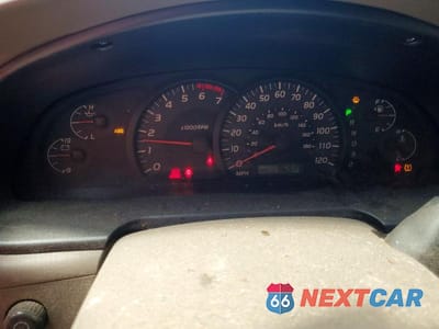Zdjęcie 9 z 12 samochodu: 2005 TOYOTA TUNDRA DOUBLE CAB SR5 VIN:5TBDT44135S470782 - miniatura