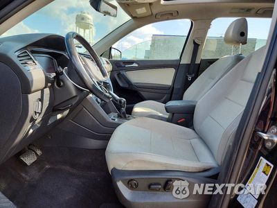 Zdjęcie 7 z 12 samochodu: 2019 VOLKSWAGEN TIGUAN SE VIN:3VV2B7AX7KM175631 - miniatura