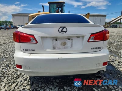 Zdjęcie 6 z 12 samochodu: 2009 LEXUS IS 250 VIN:JTHCK262295035858 - miniatura