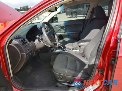 Zdjęcie 7 z 12 samochodu: 2010 FORD FUSION SE VIN:3FAHP0HG1AR349952 - miniatura