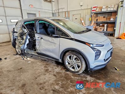 Czwarte zdjęcie samochodu z boku: 2022 CHEVROLET BOLT EV 1LT VIN:1G1FW6S06N4103067 - miniatura