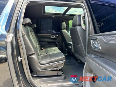 Zdjęcie 8 z 10 samochodu: 2022 GMC YUKON XL C1500 SLT VIN:1GKS1GKDXNR157170 - miniatura