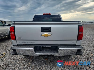 Zdjęcie 6 z 12 samochodu: 2016 CHEVROLET SILVERADO K1500 LT VIN:3GCUKREC9GG311421 - miniatura