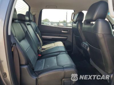 Zdjęcie 10 z 12 samochodu: 2017 TOYOTA TUNDRA SR5 VIN:5TFDY5F11HX660333 - miniatura