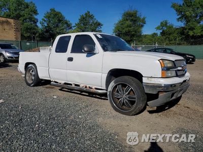 Czwarte zdjęcie samochodu z boku: 2004 CHEVROLET SILVERADO K1500 VIN:2GCEK19T941227121 - miniatura