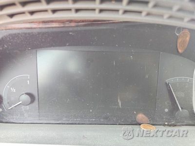Zdjęcie 9 z 13 samochodu: 2008 MERCEDES-BENZ S 550 VIN:WDDNG71X98A175350 - miniatura