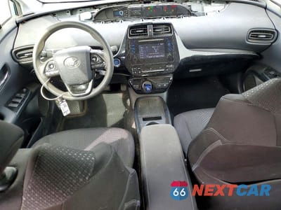 Zdjęcie 8 z 13 samochodu: 2019 TOYOTA PRIUS LE VIN:JTDKARFU1K3084979 - miniatura