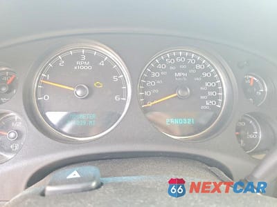 Zdjęcie 9 z 13 samochodu: 2007 CHEVROLET SUBURBAN K1500 VIN:1GNFK16357J220743 - miniatura