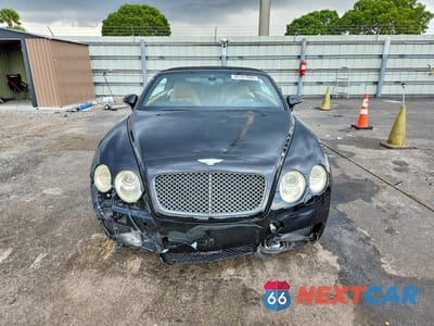Piąte zdjęcie samochodu w środku: 2008 BENTLEY CONTINENTAL GTC VIN:SCBDR33W08C052265 - miniatura