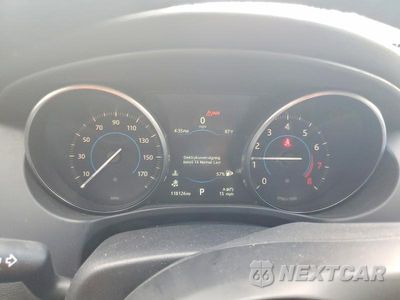 Zdjęcie 9 z 12 samochodu: 2017 JAGUAR XE VIN:SAJAR4BG8HA969161 - miniatura