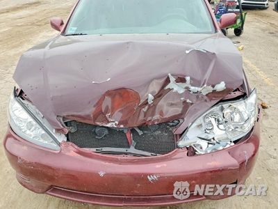 Zdjęcie 11 z 12 samochodu: 2005 TOYOTA CAMRY LE VIN:4T1BE32K45U025635 - miniatura