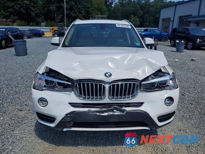 Piąte zdjęcie samochodu w środku: 2016 BMW X3 XDRIVE28I VIN:5UXWX9C50G0D88537 - miniatura