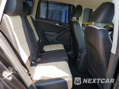 Zdjęcie 11 z 13 samochodu: 2017 VOLKSWAGEN TIGUAN S VIN:WVGBV7AX5HK020920 - miniatura