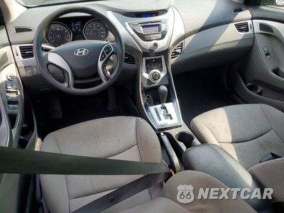 Zdjęcie 8 z 12 samochodu: 2012 HYUNDAI ELANTRA GLS VIN:5NPDH4AE3CH090988 - miniatura