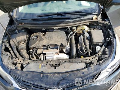 Zdjęcie 11 z 12 samochodu: 2018 CHEVROLET CRUZE LT VIN:1G1BE5SM1J7187001 - miniatura