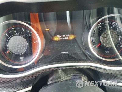 Zdjęcie 9 z 12 samochodu: 2016 DODGE CHALLENGER SXT VIN:2C3CDZAG7GH345876 - miniatura