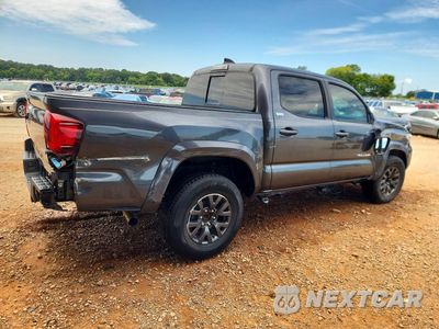 Trzecie zdjęcie samochodu z tyłu: 2021 TOYOTA TACOMA SR5 V6 VIN:3TMAZ5CN9MM149301 - miniatura