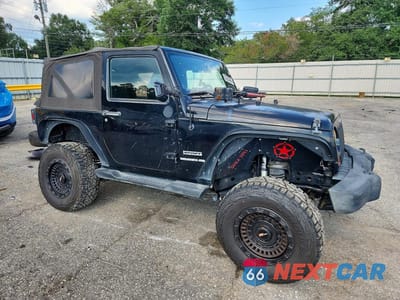 Czwarte zdjęcie samochodu z boku: 2012 JEEP WRANGLER SPORT VIN:1C4AJWAG1CL110736 - miniatura