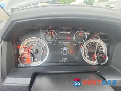Zdjęcie 9 z 12 samochodu: 2015 RAM 1500 LARAMIE VIN:1C6RR7NT6FS564409 - miniatura