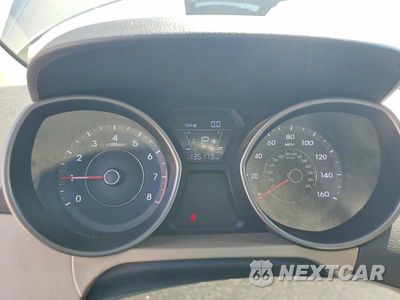 Zdjęcie 9 z 12 samochodu: 2015 HYUNDAI ELANTRA LIMITED VIN:5NPDH4AE7FH575333 - miniatura