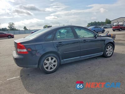 Trzecie zdjęcie samochodu z tyłu: 2006 VOLVO S40 2.4I VIN:YV1MS382862177129 - miniatura