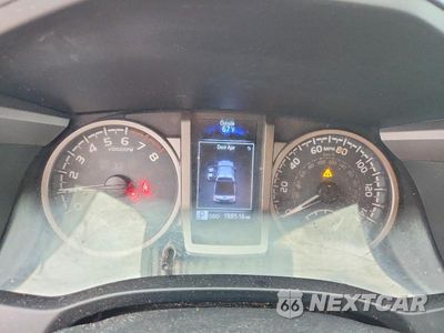 Zdjęcie 9 z 12 samochodu: 2018 TOYOTA TACOMA SR5 V6 VIN:3TMCZ5AN5JM141610 - miniatura