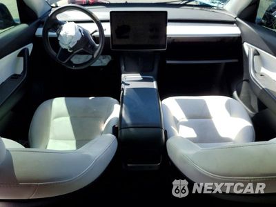 Zdjęcie 8 z 12 samochodu: 2022 TESLA MODEL Y VIN:7SAYGDEE5NF433898 - miniatura