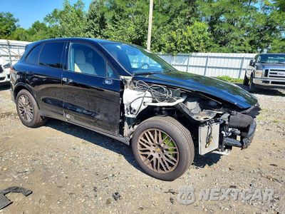 Czwarte zdjęcie samochodu z boku: 2017 PORSCHE CAYENNE SE HYBRID PLATINUM VIN:WP1AE2A24HLA74953 - miniatura
