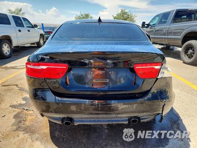Zdjęcie 6 z 12 samochodu: 2017 JAGUAR XE VIN:SAJAR4BG3HA970721 - miniatura
