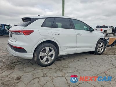 Trzecie zdjęcie samochodu z tyłu: 2022 AUDI Q4 E-TRON PREMIUM PLUS VIN:WA1H2BFZ7NP055553 - miniatura