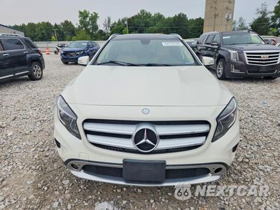Piąte zdjęcie samochodu w środku: 2015 MERCEDES-BENZ GLA 250 VIN:WDCTG4EB4FJ141967 - miniatura