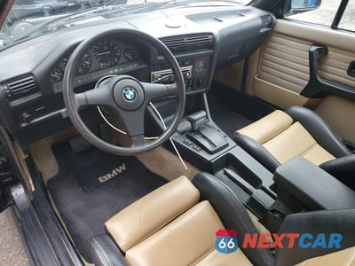Zdjęcie 8 z 12 samochodu: 1987 BMW 325 I AUTOMATIC VIN:WBABB2303H1941861 - miniatura