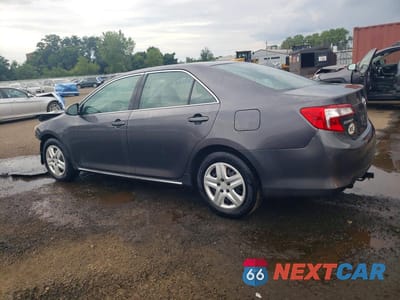 Drugie zdjęcie samochodu z przodu: 2013 TOYOTA CAMRY LE VIN:4T1BF1FK2DU228923 - miniatura