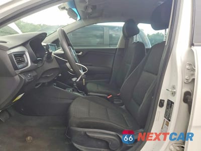 Zdjęcie 7 z 12 samochodu: 2020 KIA RIO LX VIN:3KPA24AD3LE261397 - miniatura