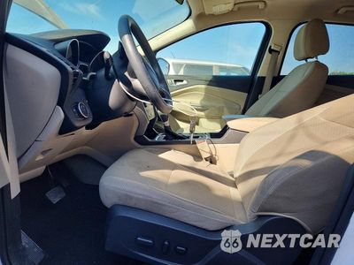 Zdjęcie 7 z 13 samochodu: 2017 FORD ESCAPE SE VIN:1FMCU0GD8HUA83008 - miniatura