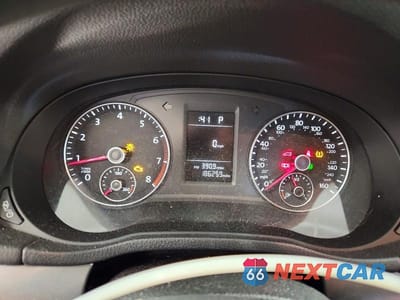Zdjęcie 9 z 12 samochodu: 2014 VOLKSWAGEN PASSAT S VIN:1VWAP7A31EC025543 - miniatura
