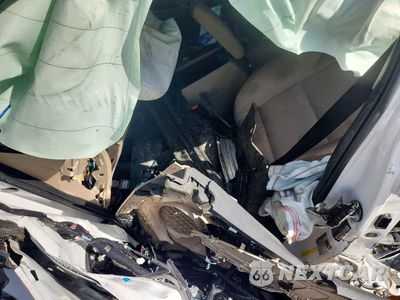 Zdjęcie 7 z 12 samochodu: 2016 HYUNDAI TUCSON SE VIN:KM8J23A46GU060719 - miniatura