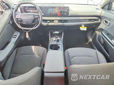Zdjęcie 8 z 12 samochodu: 2025 KIA K4 LXS VIN:3KPFT4DE6SE177032 - miniatura