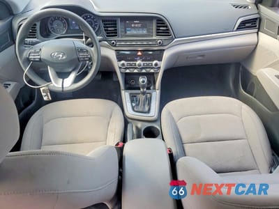 Zdjęcie 8 z 12 samochodu: 2020 HYUNDAI ELANTRA SE VIN:KMHD74LF7LU024325 - miniatura
