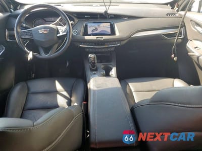 Zdjęcie 8 z 13 samochodu: 2023 CADILLAC XT4 PREMIUM LUXURY VIN:1GYFZDR42PF195906 - miniatura