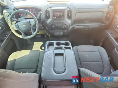 Zdjęcie 8 z 12 samochodu: 2020 CHEVROLET SILVERADO K1500 CUSTOM VIN:1GCRYBEH4LZ212538 - miniatura