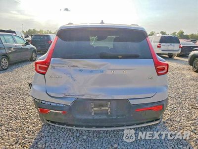 Zdjęcie 6 z 13 samochodu: 2022 VOLVO XC40 T4 MOMENTUM VIN:YV4AC2HK1N2725645 - miniatura