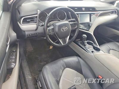 Zdjęcie 8 z 12 samochodu: 2018 TOYOTA CAMRY HYBRID XLE VIN:4T1B21HK6JU002632 - miniatura