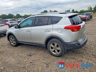 Drugie zdjęcie samochodu z przodu: 2015 TOYOTA RAV4 XLE VIN:2T3RFREV2FW265425 - miniatura
