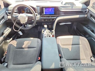 Zdjęcie 8 z 12 samochodu: 2025 TOYOTA CAMRY LE VIN:4T1DAACKXSU139688 - miniatura