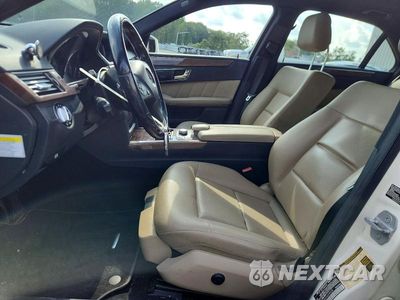 Zdjęcie 7 z 12 samochodu: 2010 MERCEDES-BENZ E 350 4MATIC VIN:WDDHF8HB3AA095628 - miniatura