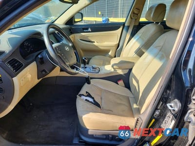 Zdjęcie 7 z 12 samochodu: 2009 HYUNDAI GENESIS 3.8L VIN:KMHGC46E59U039197 - miniatura