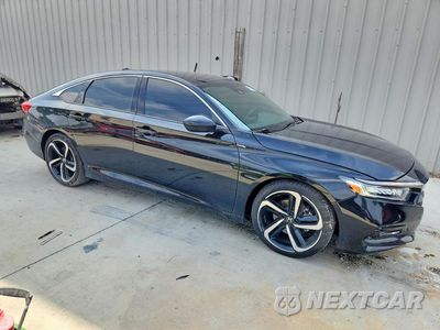 Czwarte zdjęcie samochodu z boku: 2019 HONDA ACCORD SPORT VIN:1HGCV1F37KA158677 - miniatura